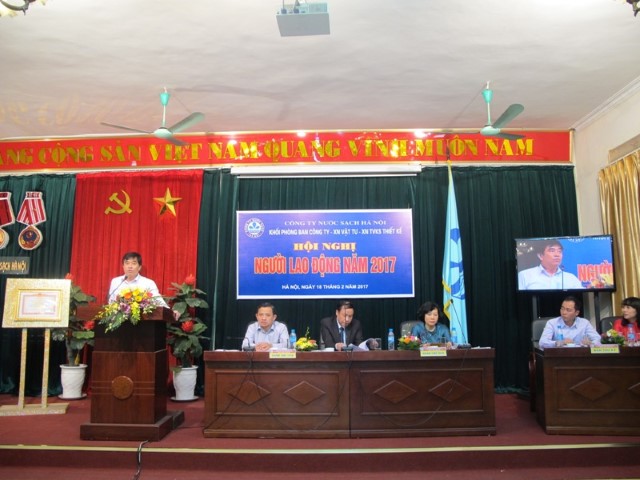 Các đơn vị của Công ty Nước sạch Hà Nội tổ chức Hội nghị người lao động cấp đơn vị, hướng tới Hội nghị người lao động toàn Công ty năm 2017.